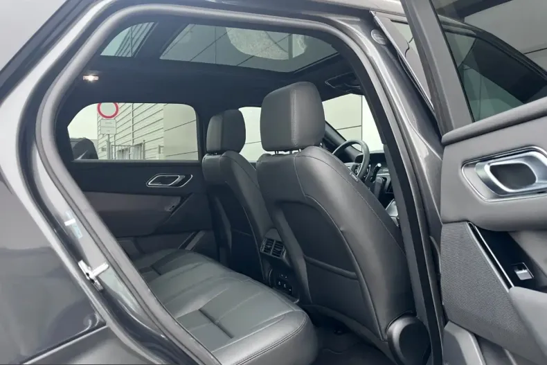 Land Rover Range Rover Velar din 2024 cu 28.000 km - oferta LAN210029 - foto 11
