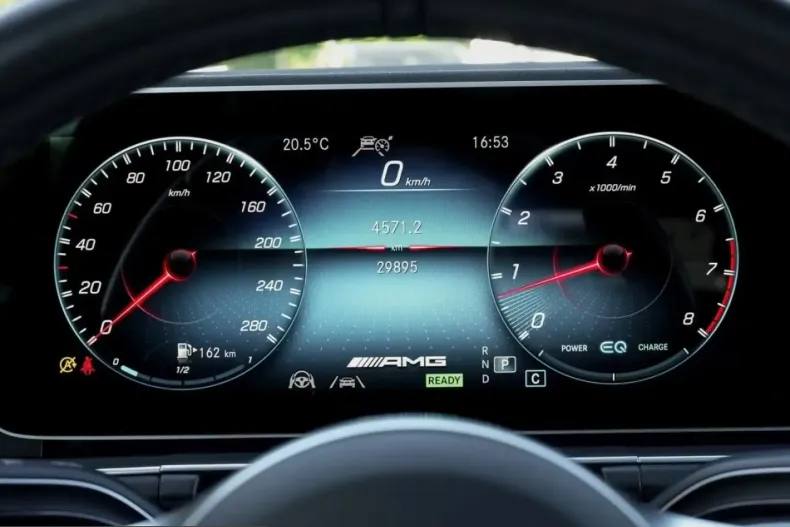 Mercedes-Benz GLE 53 AMG (Clasa GLE) din 2021 cu 29.950 km - oferta MER210031 - foto 18