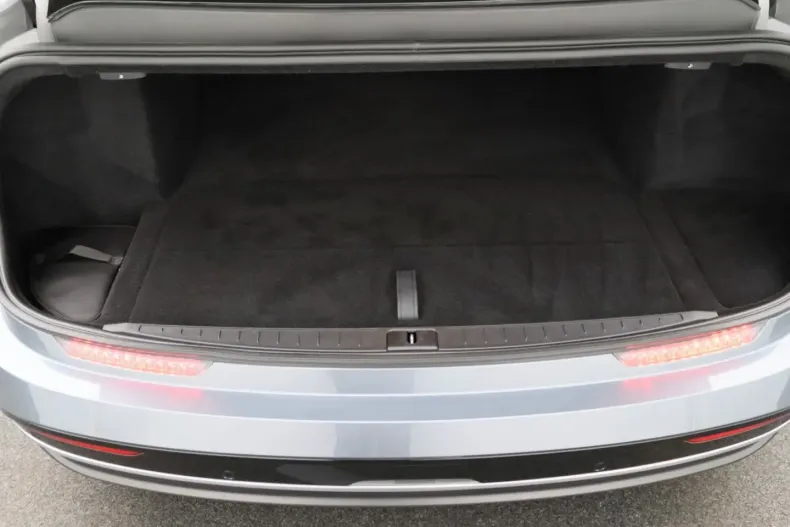 Lucid Air din 2024 cu 11.500 km - oferta LUC210033 - foto 16