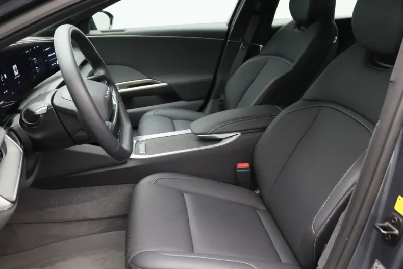 Lucid Air din 2024 cu 12.010 km - oferta LUC210034 - foto 3