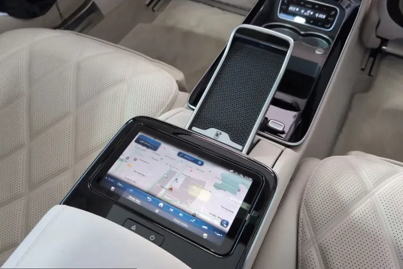 Maybach Altele din 2024 cu 21.813 km - oferta MAY210035 - foto 16