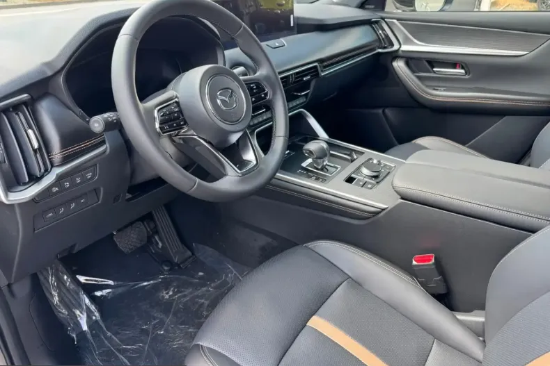 Mazda CX-60 din 2025 cu 2.300 km - oferta MAZ210039 - foto 4