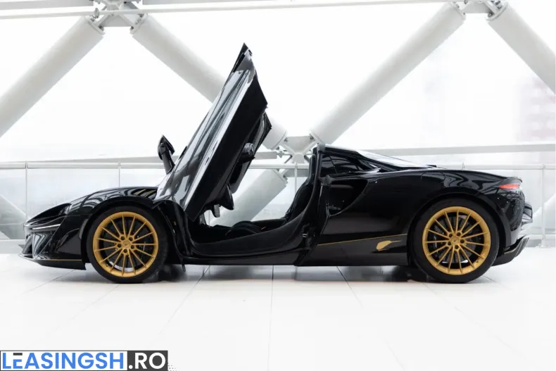 McLaren Artura din 2025 cu 9.500 km - oferta MCL210040 - foto 8