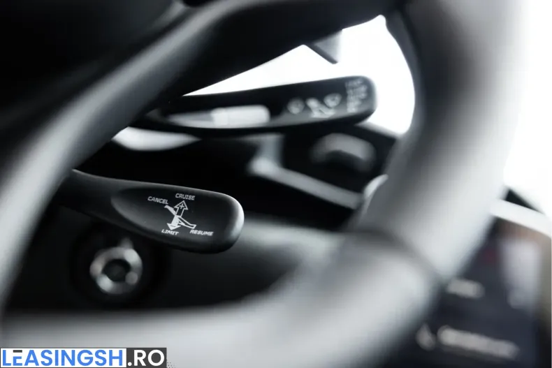 McLaren Artura din 2025 cu 9.500 km - oferta MCL210040 - foto 21