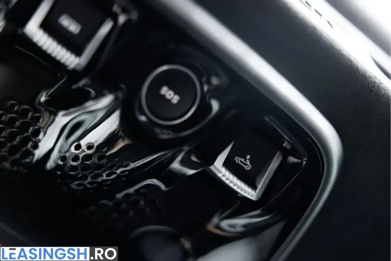 McLaren Artura din 2025 cu 9.500 km - oferta MCL210040 - foto 32