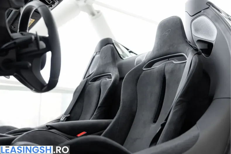 McLaren Artura din 2025 cu 9.500 km - oferta MCL210040 - foto 43
