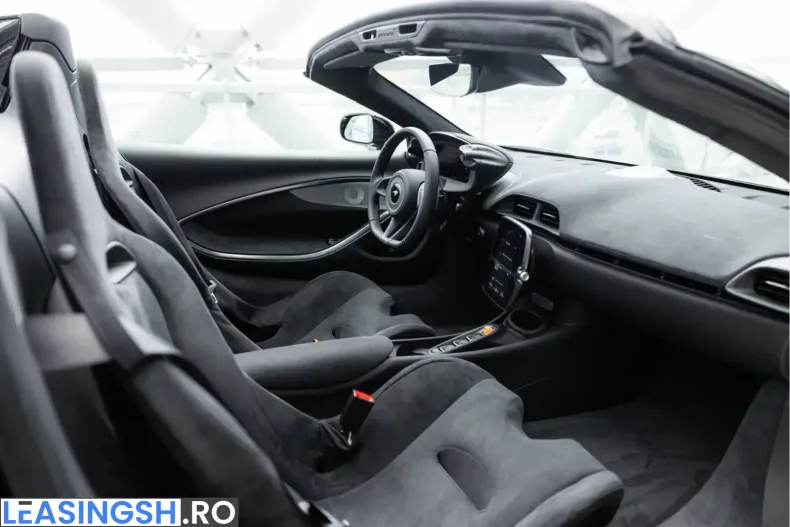 McLaren Artura din 2025 cu 9.500 km - oferta MCL210040 - foto 45