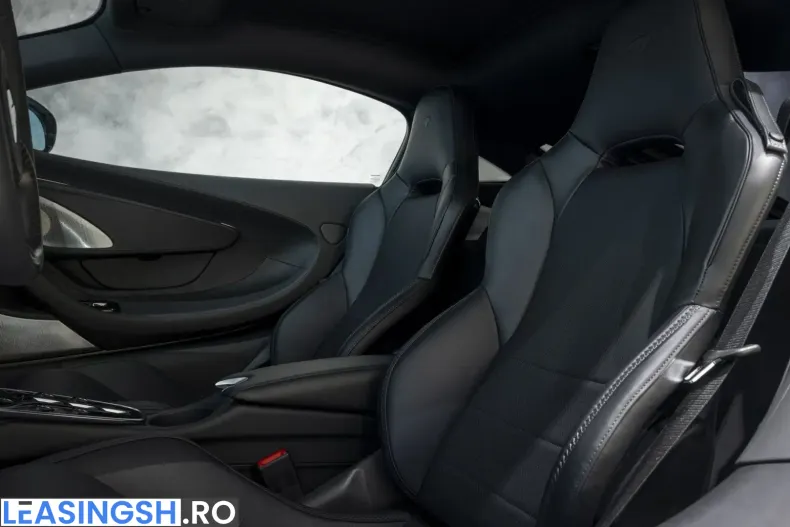 McLaren GT din 2025 cu 4.482 km - oferta MCL210044 - foto 18