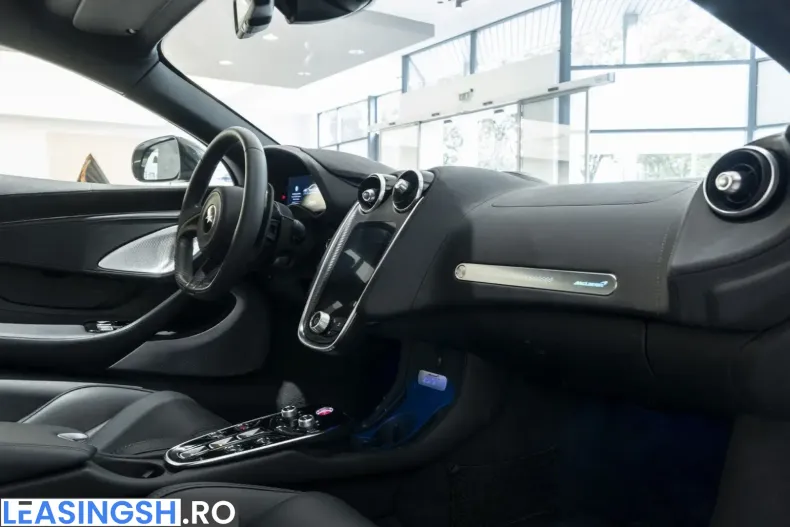 McLaren GT din 2025 cu 4.482 km - oferta MCL210044 - foto 19