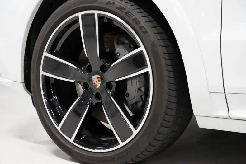 Porsche Cayenne din 2023 cu 62.999 km - oferta POR210046 - foto 12
