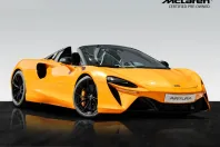 McLaren Artura din 2024 cu 12.400 km - oferta MCL210047 - foto 1