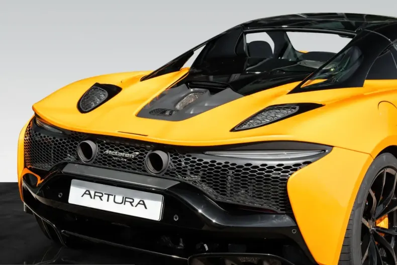 McLaren Artura din 2024 cu 12.400 km - oferta MCL210047 - foto 19