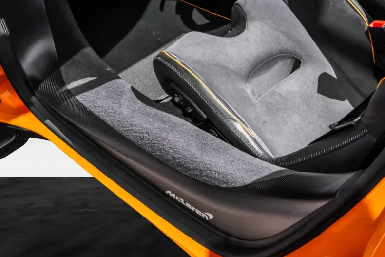 McLaren Artura din 2024 cu 12.400 km - oferta MCL210047 - foto 24