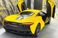 McLaren Artura din 2024 cu 2.000 km - oferta MCL210048 - foto 6