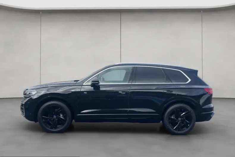 Volkswagen Touareg din 2025 cu 9.270 km - oferta VOL210050 - foto 2