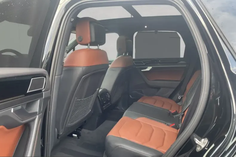 Volkswagen Touareg din 2025 cu 9.270 km - oferta VOL210050 - foto 20