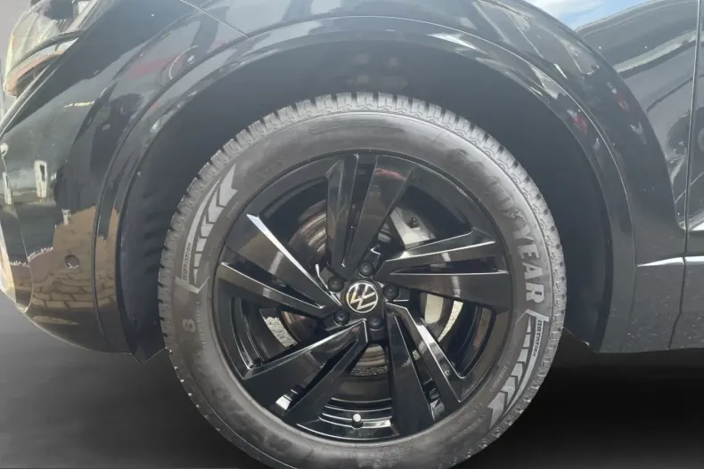 Volkswagen Touareg din 2025 cu 9.270 km - oferta VOL210050 - foto 30
