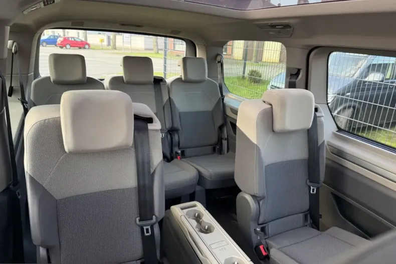 Volkswagen T7 Multivan din 2024 cu 32.000 km - oferta VOL210051 - foto 8