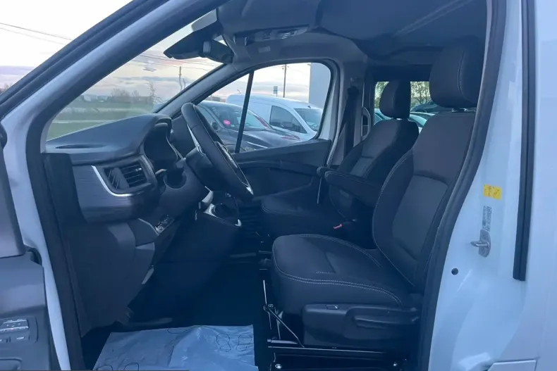 Nissan Primastar din 2025 cu 5.000 km - oferta NIS210065 - foto 18