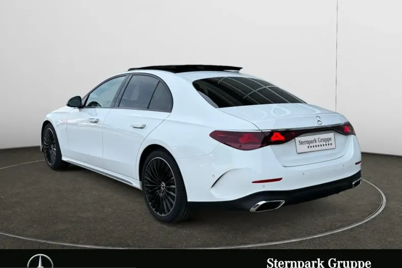 Mercedes-Benz E 220 (Clasa E) din 2025 cu 18.800 km - oferta MER210071 - foto 3