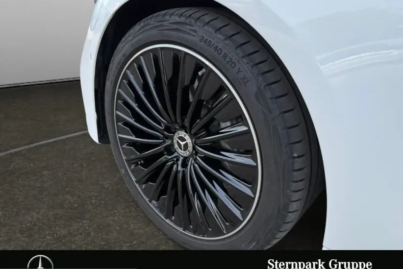 Mercedes-Benz E 220 (Clasa E) din 2025 cu 18.800 km - oferta MER210071 - foto 23