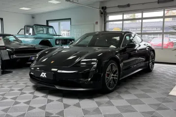 Porsche Taycan din 2022 - oferta POR210072