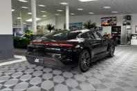 Porsche Taycan din 2022 cu 44.900 km - oferta POR210072 - foto 8
