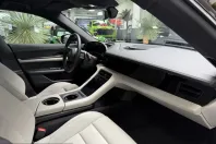 Porsche Taycan din 2022 cu 44.900 km - oferta POR210072 - foto 19