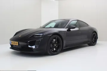 Porsche Taycan din 2021 - oferta POR210073