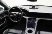 Porsche Taycan din 2021 cu 54.235 km - oferta POR210073 - foto 8