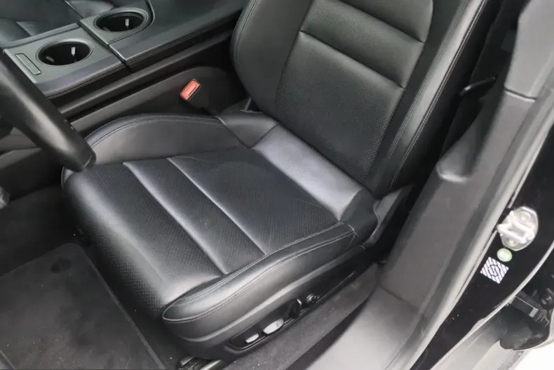 Porsche Taycan din 2021 cu 54.235 km - oferta POR210073 - foto 15