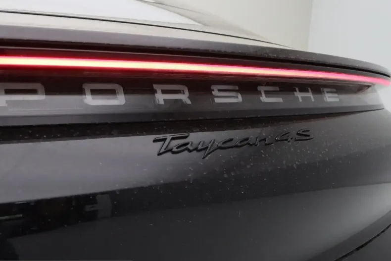 Porsche Taycan din 2021 cu 54.235 km - oferta POR210073 - foto 42