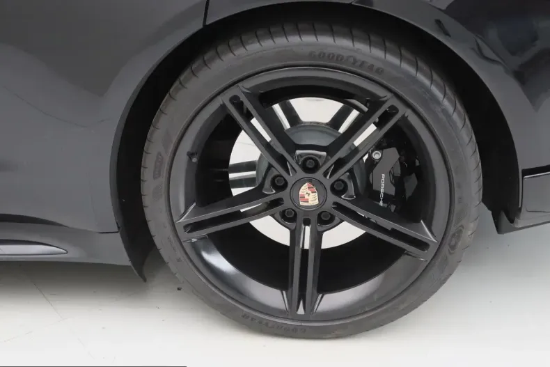 Porsche Taycan din 2021 cu 54.235 km - oferta POR210073 - foto 46