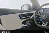 Mercedes-Benz E 220 (Clasa E) din 2025 cu 21.540 km - oferta MER210075 - foto 8