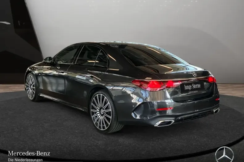 Mercedes-Benz E 220 (Clasa E) din 2025 cu 19.339 km - oferta MER210080 - foto 7