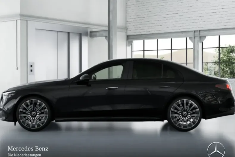 Mercedes-Benz E 220 (Clasa E) din 2025 cu 22.960 km - oferta MER210083 - foto 4