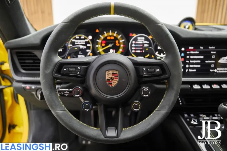 Porsche 992 din 2025 cu 3.100 km - oferta POR210085 - foto 47