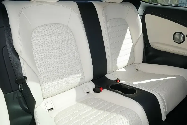 Mercedes-Benz C 43 AMG (Clasa C) din 2023 cu 23.421 km - oferta MER210087 - foto 7