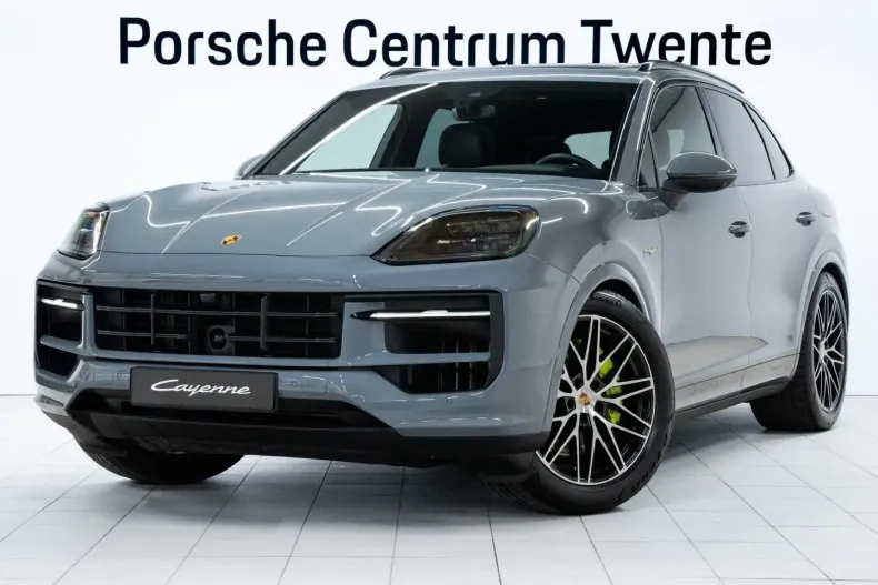 Porsche Cayenne din 2024 cu 23.425 km - oferta POR210088 - foto 1