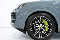 Porsche Cayenne din 2024 cu 23.425 km - oferta POR210088 - foto 6