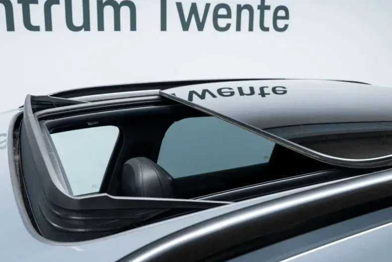 Porsche Cayenne din 2024 cu 23.425 km - oferta POR210088 - foto 16