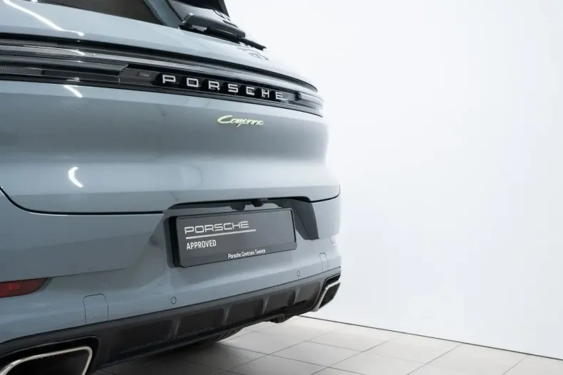 Porsche Cayenne din 2024 cu 23.425 km - oferta POR210088 - foto 21