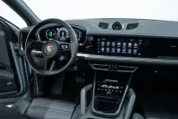 Porsche Cayenne din 2024 cu 23.425 km - oferta POR210088 - foto 24