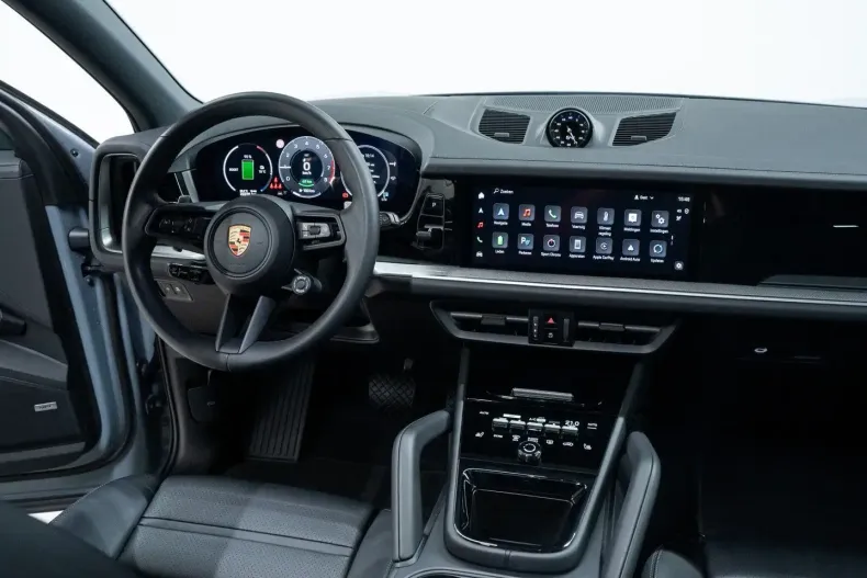 Porsche Cayenne din 2024 cu 23.425 km - oferta POR210088 - foto 24