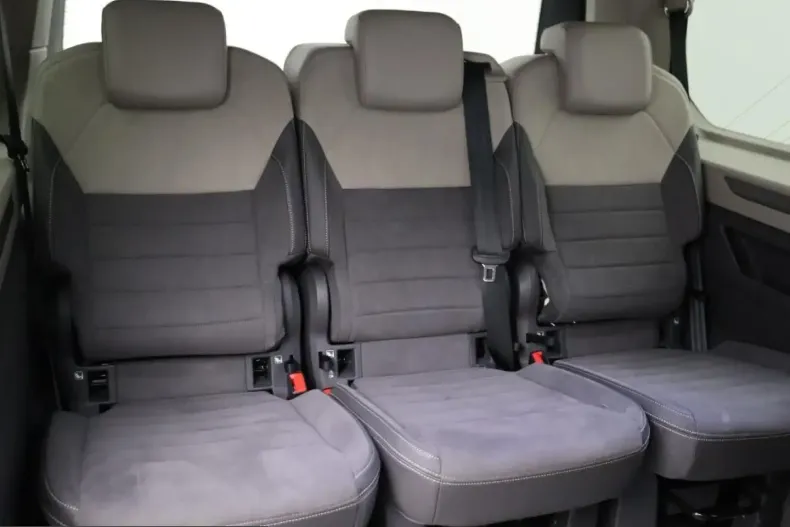 Volkswagen T7 Multivan din 2025 cu 26.355 km - oferta VOL210094 - foto 8