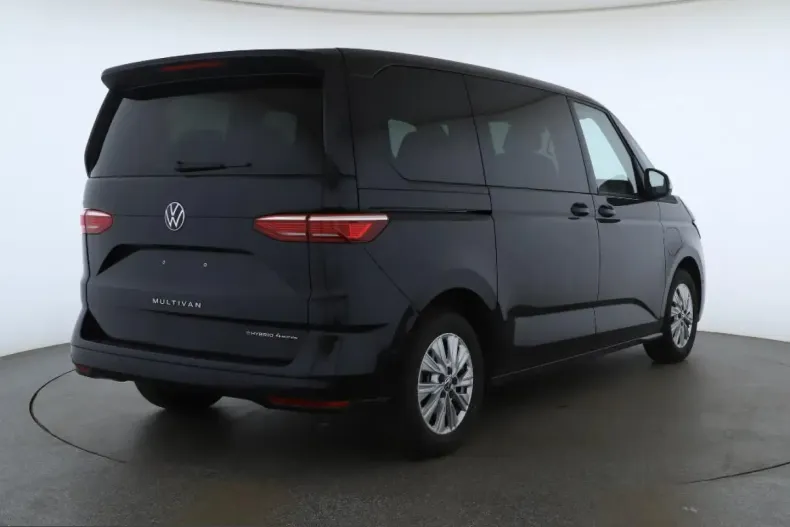 Volkswagen T7 Multivan din 2025 cu 18.780 km - oferta VOL210096 - foto 2