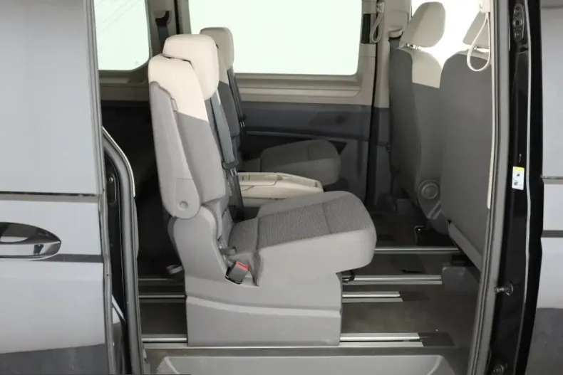 Volkswagen T7 Multivan din 2025 cu 18.780 km - oferta VOL210096 - foto 7