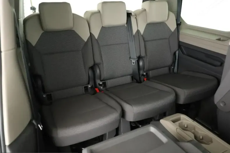 Volkswagen T7 Multivan din 2025 cu 18.780 km - oferta VOL210096 - foto 8