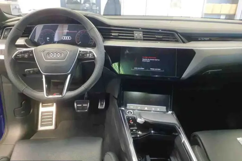 Audi Q8 e-tron din 2024 cu 32.290 km - oferta AUD210098 - foto 4