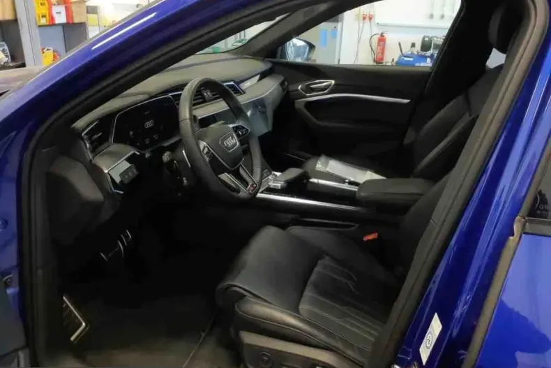 Audi Q8 e-tron din 2024 cu 32.290 km - oferta AUD210098 - foto 5